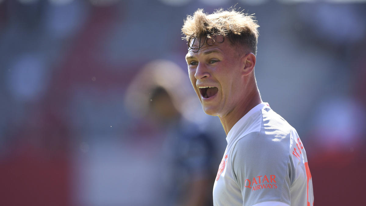 Joshua Kimmich will noch nichts von einem Durchmarsch des FC Bayern wissen Joshua Kimmich will noch nichts von einem Durchmarsch des FC Bayern wissen
