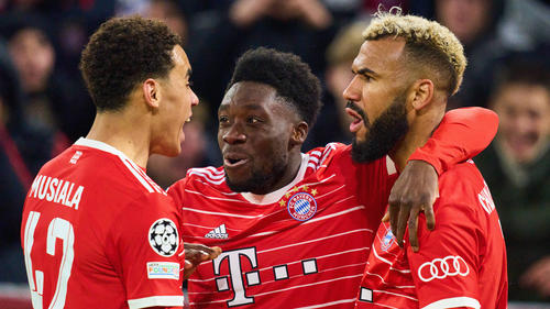 Eric Maxim Choupo-Moting ist für das Aufeinandertreffen zwischen dem FC Bayern und dem BVB fraglich