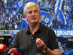HSV-Sportdirektor Bernhard Peters glaubt an die Rettung