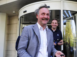 Peter Neururer leitet das VDV-Proficamp als Trainer