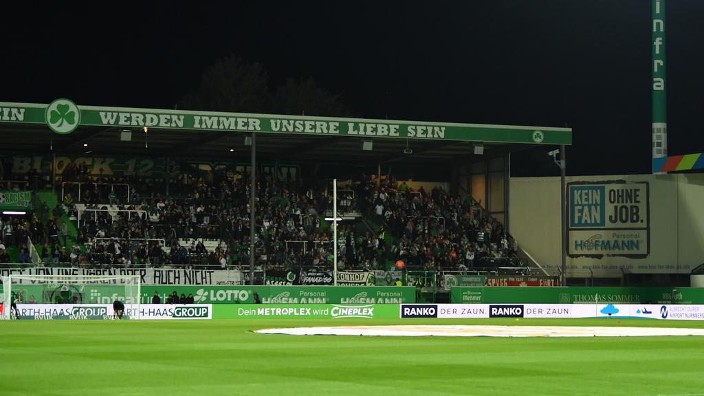 Eine Unwetterwarnung sorgte für die Absage des Spiels zwischen Fürth und Dresden