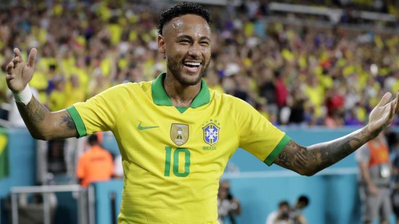 Neymar traf für seine Brasilianer
