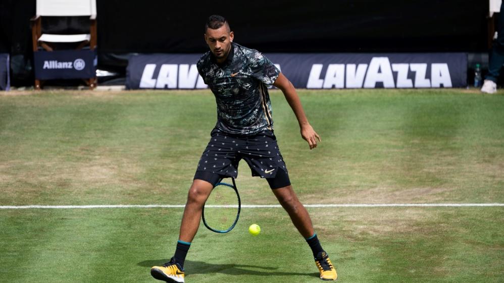 Nick Kyrgios spielt beim ATP-Turnier in Stuttgart Nick Kyrgios spielt beim ATP-Turnier in Stuttgart