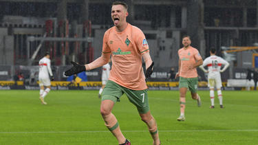 Ducksch traf per Traumschlenzer zum 2:0 für Werder