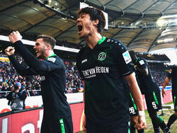 Hannover 96 feiert den ersten Erfolg unter Thomas Schaaf