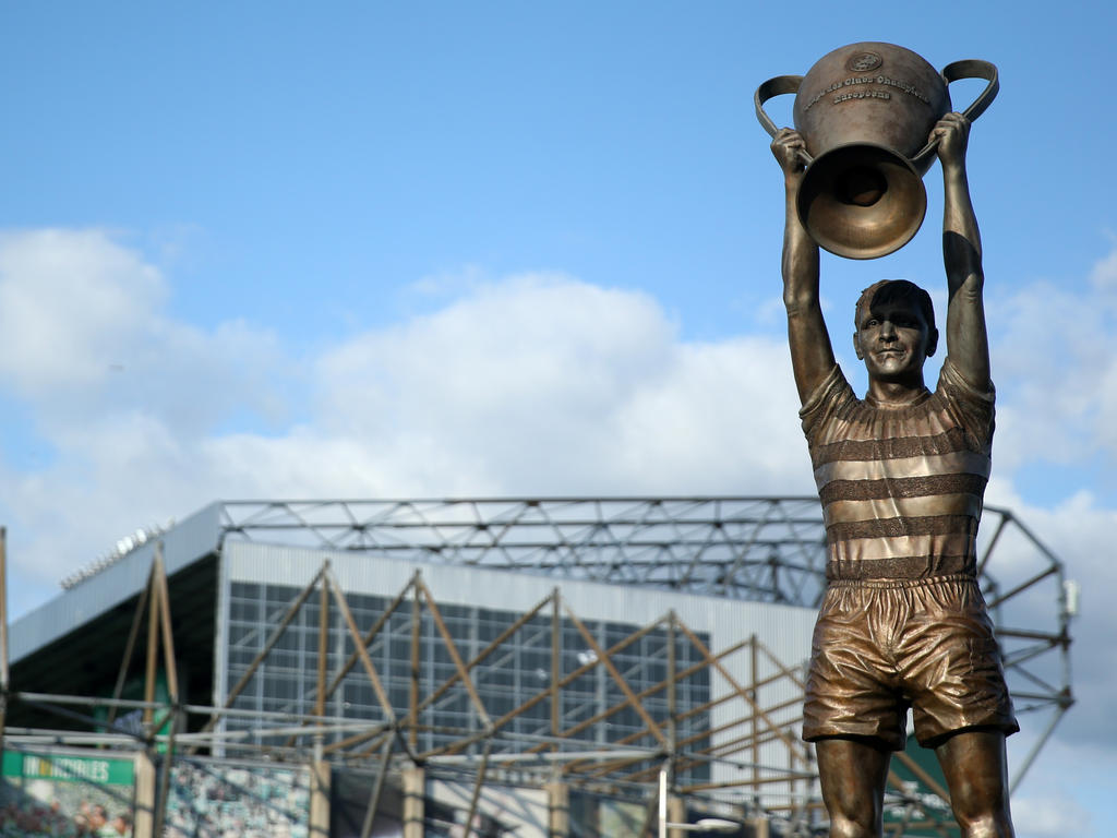 2015 wurde Billy McNeil zu Ehren vor dem Celtic Park eine Bronze-Statue errichtet