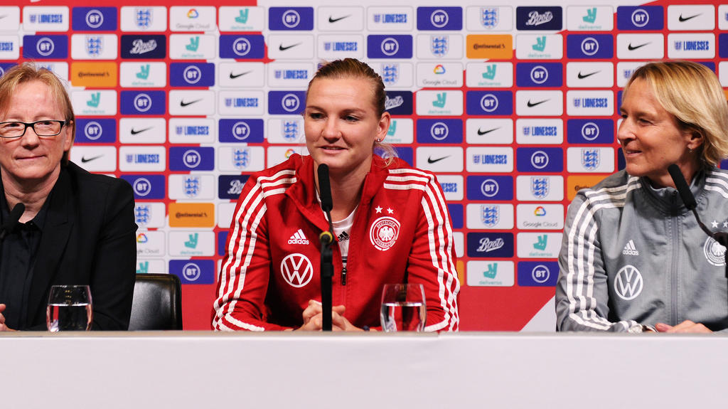 Alexandra Popp kann gegen England spielen Alexandra Popp kann gegen England spielen