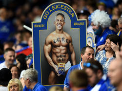 Después de la victoria del Leicester contra Chelsea en diciembre, Lineker hizo su promesa. (Foto: Getty)