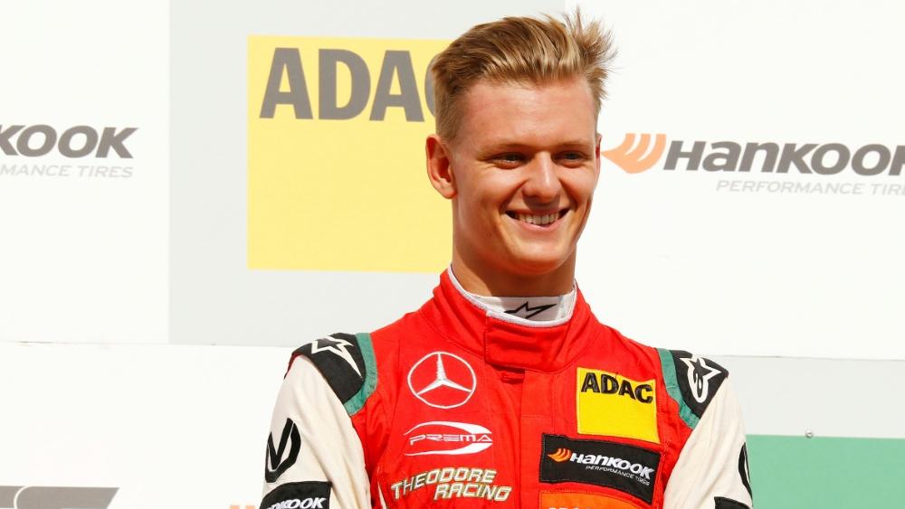 Mick Schumacher holt zum dritten Mal in Folge die Pole Mick Schumacher holt zum dritten Mal in Folge die Pole