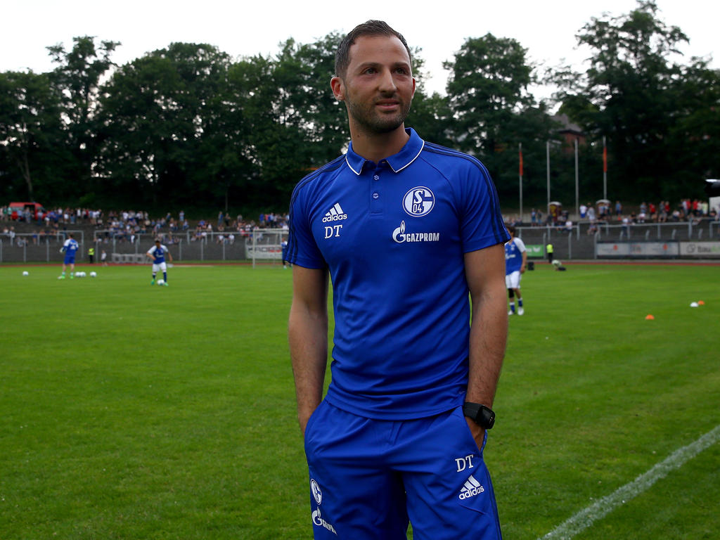 Domenico Tedesco steckt mit Schalke mitten in der Saisonvorbereitung