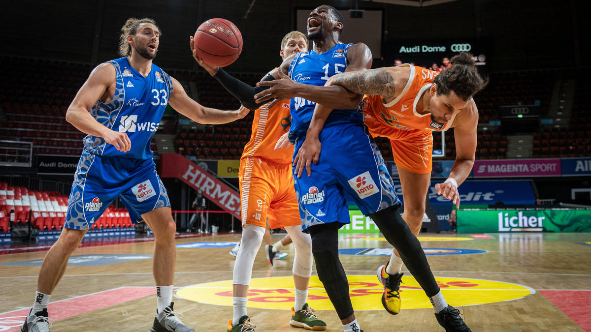 Die Fraport Skyliners haben im dritten Spiel ihren ersten Sieg erzwungen