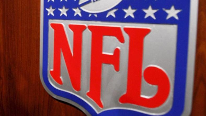 In der NFL gab es binnen einer Woche 17 positiv auf das Coronavirus getestete Football-Profis In der NFL gab es binnen einer Woche 17 positiv auf das Coronavirus getestete Football-Profis