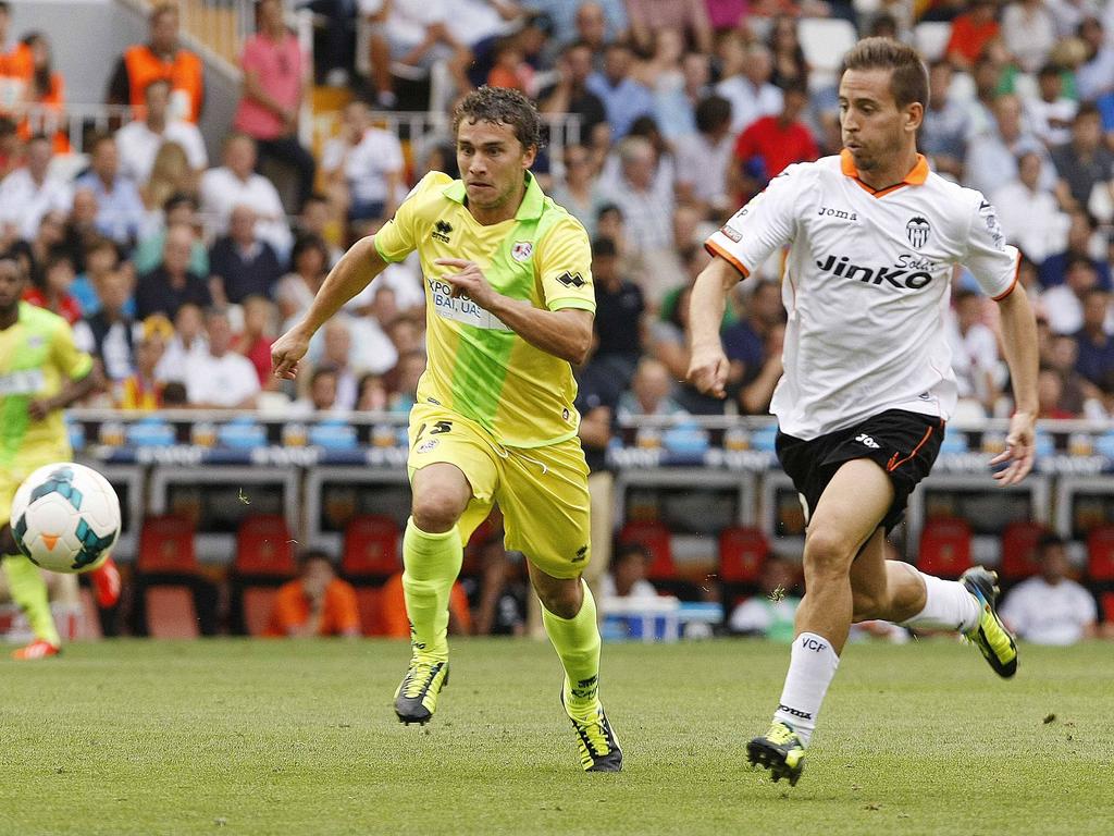 Seba Fernández (l.) erlitt im Spiel gegen den FC Valencia eine schwere Knieverletzung