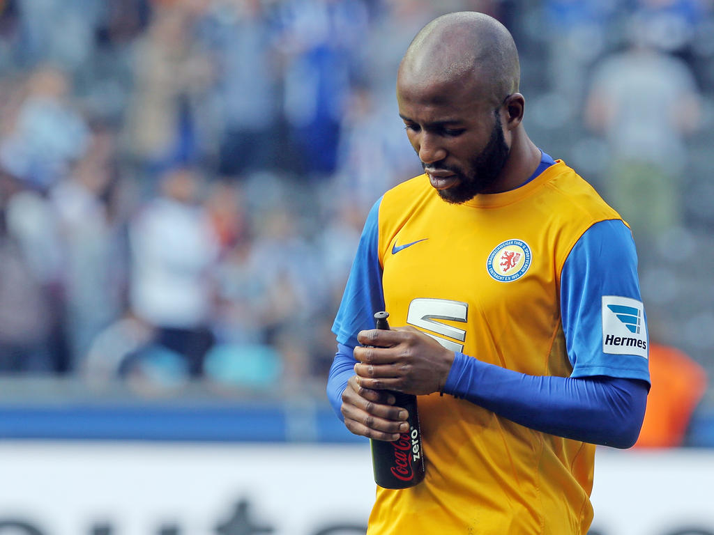 Domi Kumbela wird künftig wieder das Trikot von Eintracht Braunschweig tragen