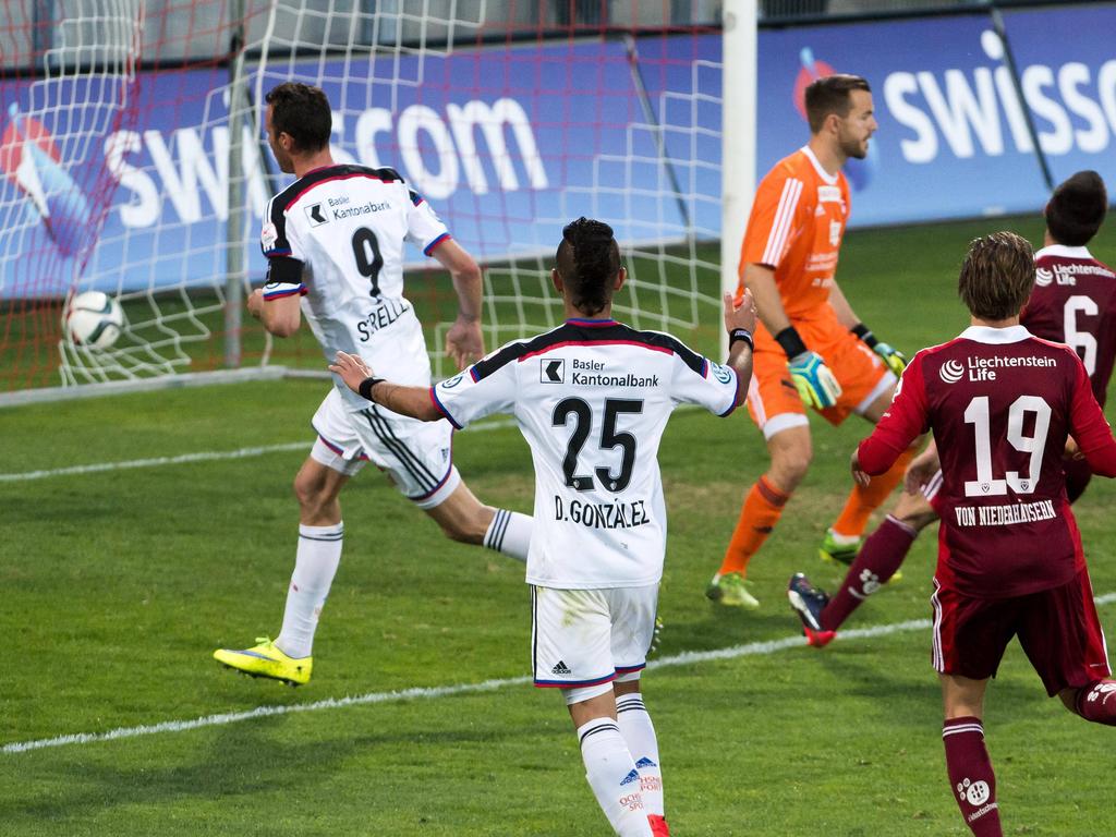 Marco Streller sorgte für den Führungstreffer des FC Basel zum 1:0 Marco Streller sorgte für den Führungstreffer des FC Basel zum 1:0