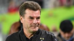 Gladbachs Trainer Dieter Hecking hofft gegen Leverkusen doch noch Alassane Pléa einsetzen zu können