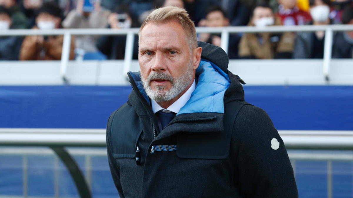 Thorsten Fink ist nicht mehr Trainer von Vissel Kobe Thorsten Fink ist nicht mehr Trainer von Vissel Kobe