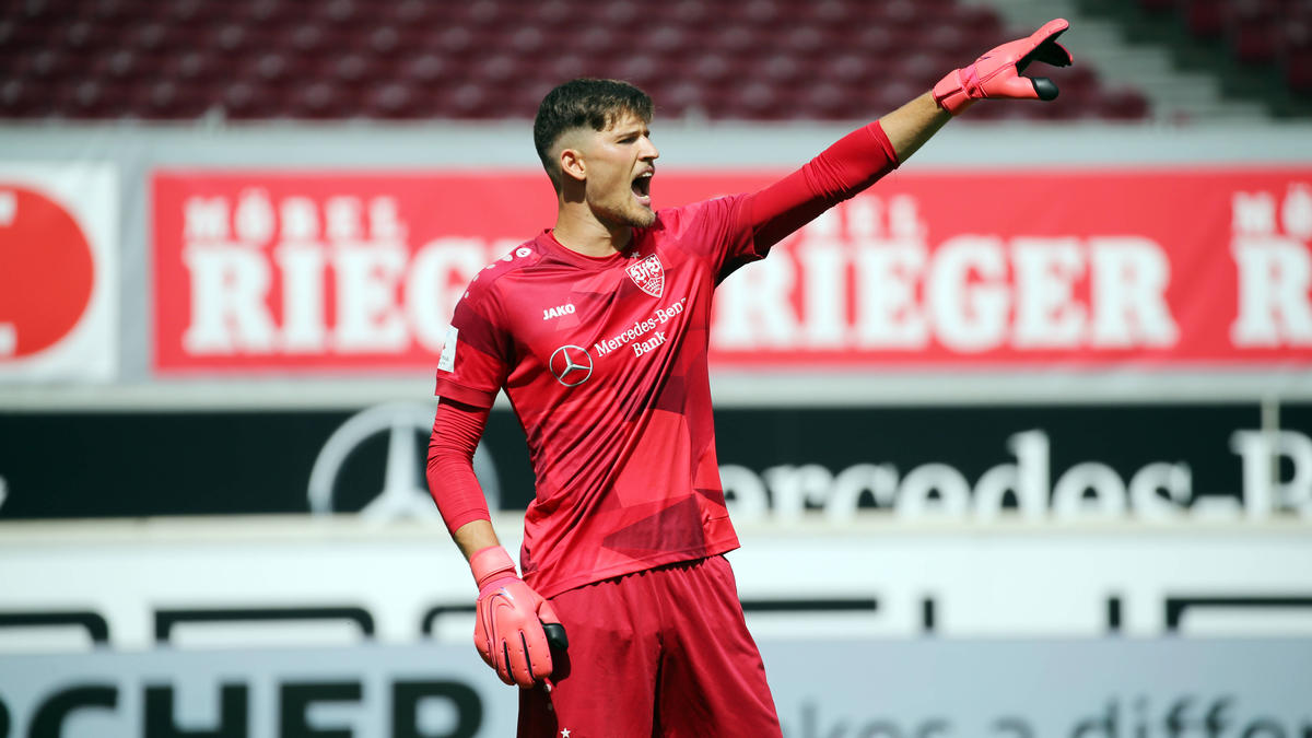 Gregor Kobel soll fix nach Stuttgart transferiert werden Gregor Kobel soll fix nach Stuttgart transferiert werden