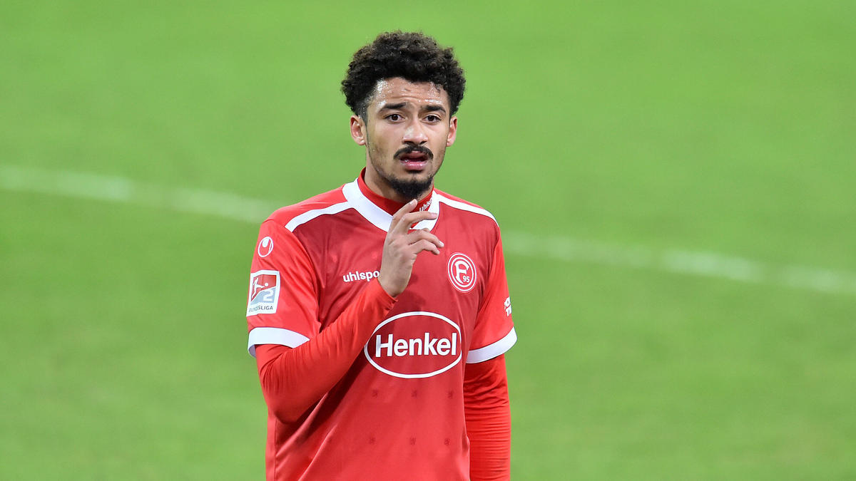 Bleibt bei Fortuna Düsseldorf: Emmanuel Iyoha Bleibt bei Fortuna Düsseldorf: Emmanuel Iyoha