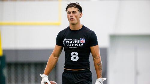 Louis Rees-Zammit wartet noch auf sein NFL-Debüt
