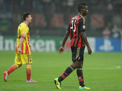 Verschoss gegen Genua einen Elfmeter: Mario Balotelli (r)