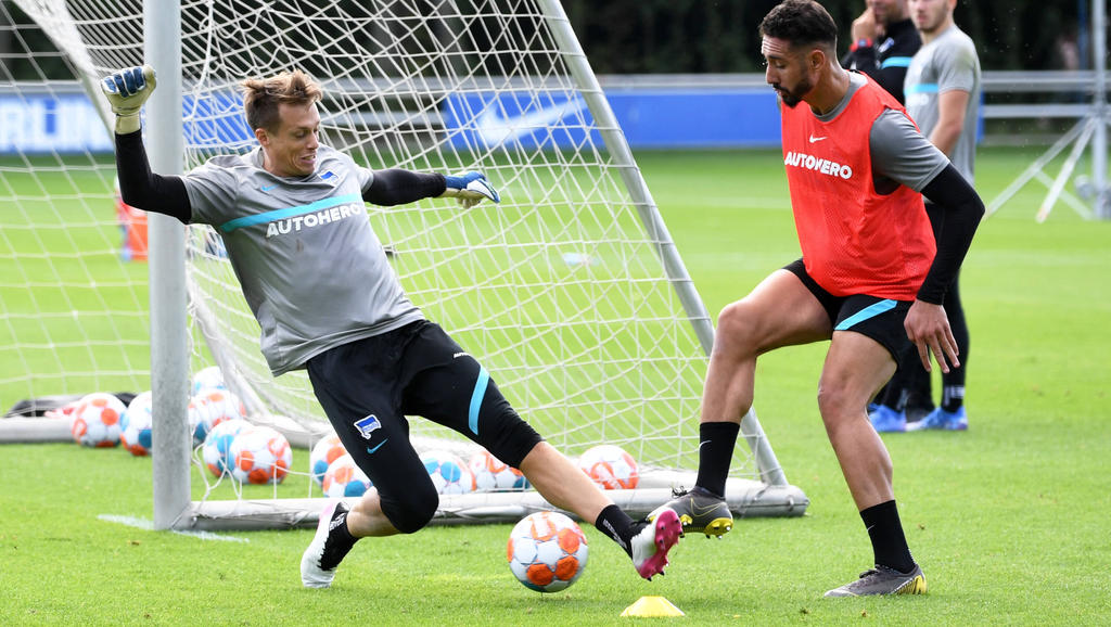 Tragen Schwolow und Belfodil in der nächsten Saison noch das Trikot von Hertha BSC? Tragen Schwolow und Belfodil in der nächsten Saison noch das Trikot von Hertha BSC?