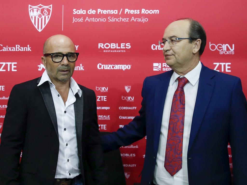 Sampaoli, durante su reciente presentación como técnico del Sevilla FC. (Foto: Imago)