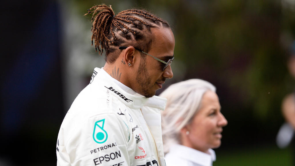 Fühlt sich gesund und trainiert täglich: Lewis Hamilton Fühlt sich gesund und trainiert täglich: Lewis Hamilton