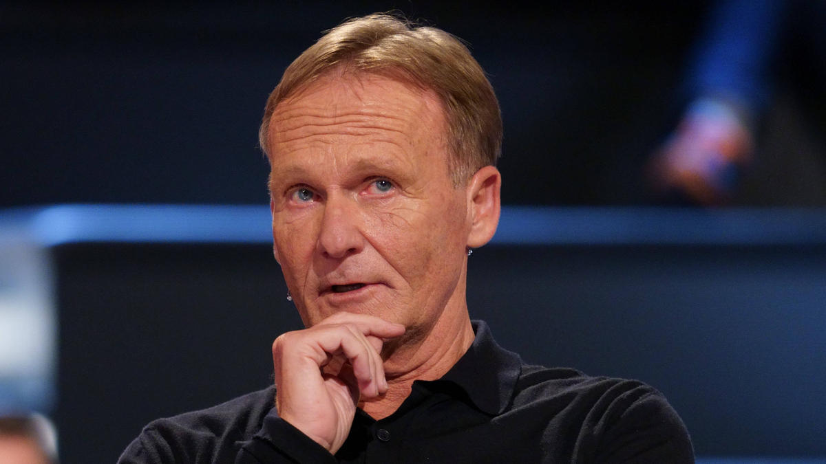 Findet die Aussagen von Kanzlerin Merkel nicht zielführung: BVB-Boss Hans-Joachim Watzke Findet die Aussagen von Kanzlerin Merkel nicht zielführung: BVB-Boss Hans-Joachim Watzke