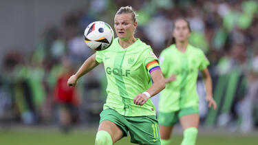 Alexandra Popp feierte im DFB-Pokal mit Wolfsburg den ersten Sieg in der neuen Spielzeit.