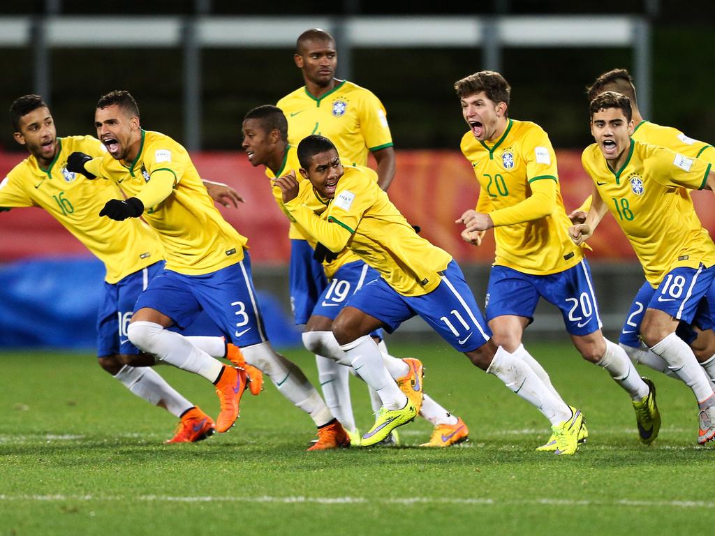 Los brasileños ganaron en la tanda por penaltis y llegan a cuartos. (Foto: Getty)