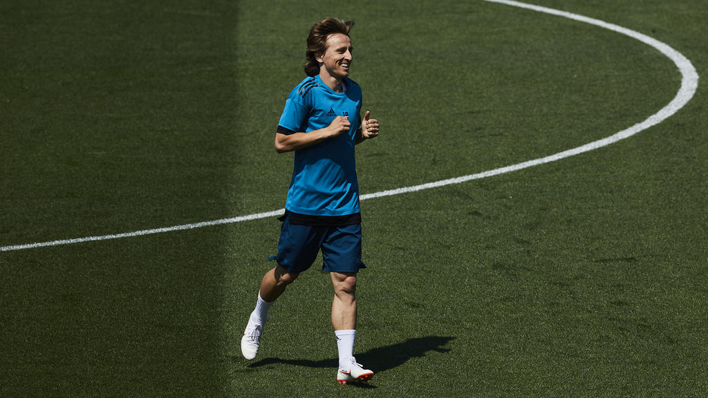 Luka Modric verá incrementado su salario en fechas próximas. (Foto: Getty)