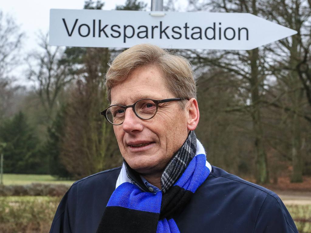 HSV-Aufsichtsrats-Chef Karl Gernandt dementiert ein Geheimtreffen mit Heribert Bruchhagen