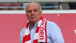 Uli Hoeneß vom FC Bayern drohte Joachim Löw und dem DFB
