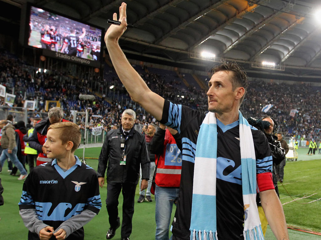 Miroslav Klose wurde gerade bei Lazio Rom verabschiedet Miroslav Klose wurde gerade bei Lazio Rom verabschiedet
