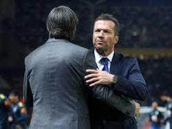 Lothar Matthäus (r.) kritisiert Joachim Löw
