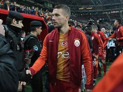 Bald in China? Lukas Podolski