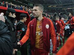 Bleibt Lukas Podolski bei Gala oder zieht es den Deutschen nach China?