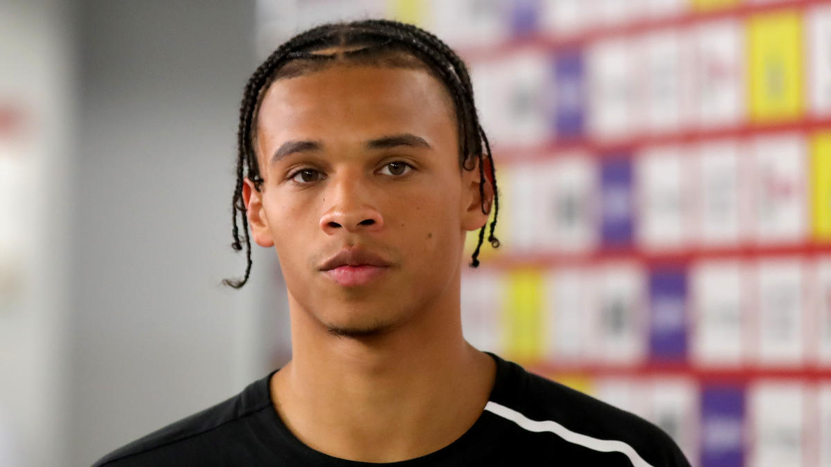 Leroy Sané schuftet weiter in England an seinem Comeback Leroy Sané schuftet weiter in England an seinem Comeback