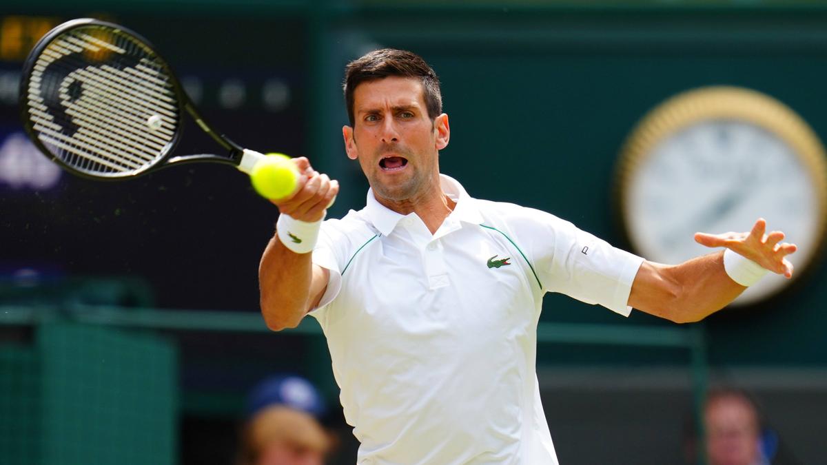 Tennis Djokovic Rauscht Ins Halbfinale Von Wimbledon