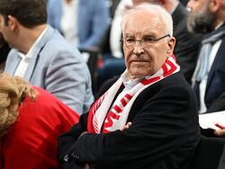 Stoiber hat die Bedeutung der Person Franz Beckenbauer noch einmal betont