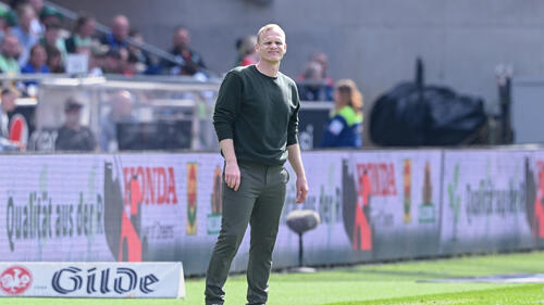 Trainer Karel Geraerts besitzt beim FC Schalke 04 noch einen Vertrag bis 2025