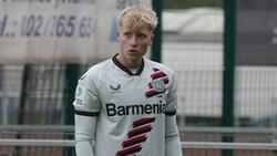 Leverkusen-Talent Anton Bäuerle läuft künftig im Paderborner Trikot suf