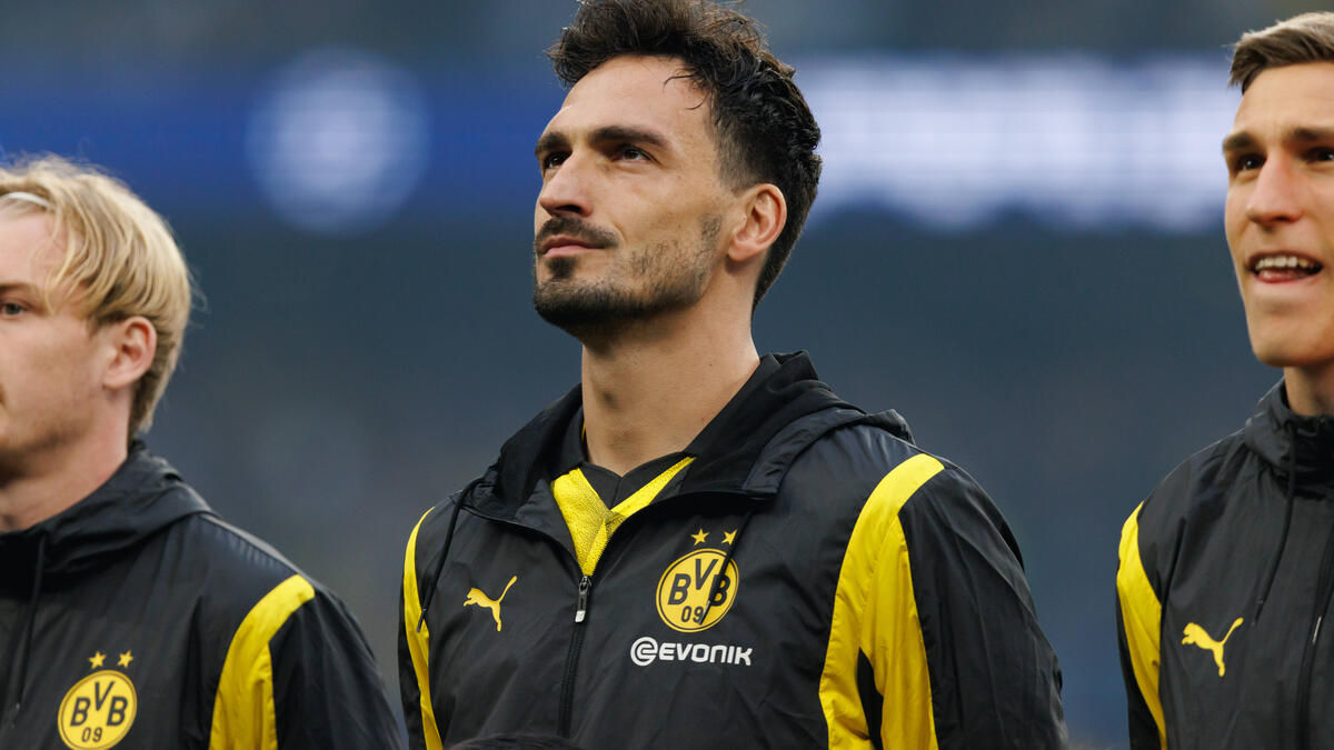 Mats Hummels chuyển tới AS Roma sau khi rời BVB