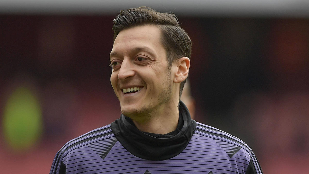 Mesut Özil ist Vater geworden Mesut Özil ist Vater geworden