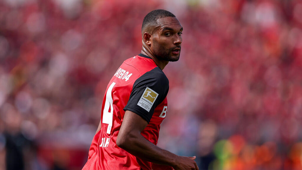 Jonathan Tah steht wohl vor einem Wechsel zum FC Bayern Jonathan Tah steht wohl vor einem Wechsel zum FC Bayern