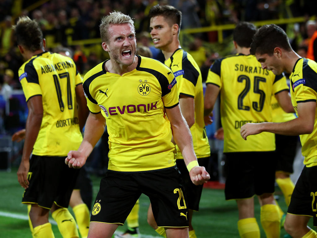 André Schürrle bejubelt seinen 2:2-Ausgleichstreffer für Borussia Dortmund