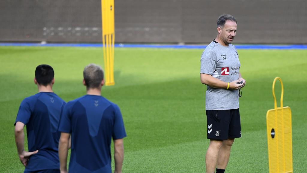 Tayfun Korkut wird vom ehemaligen VfB-Trainer Alexander Zorniger verteidigt