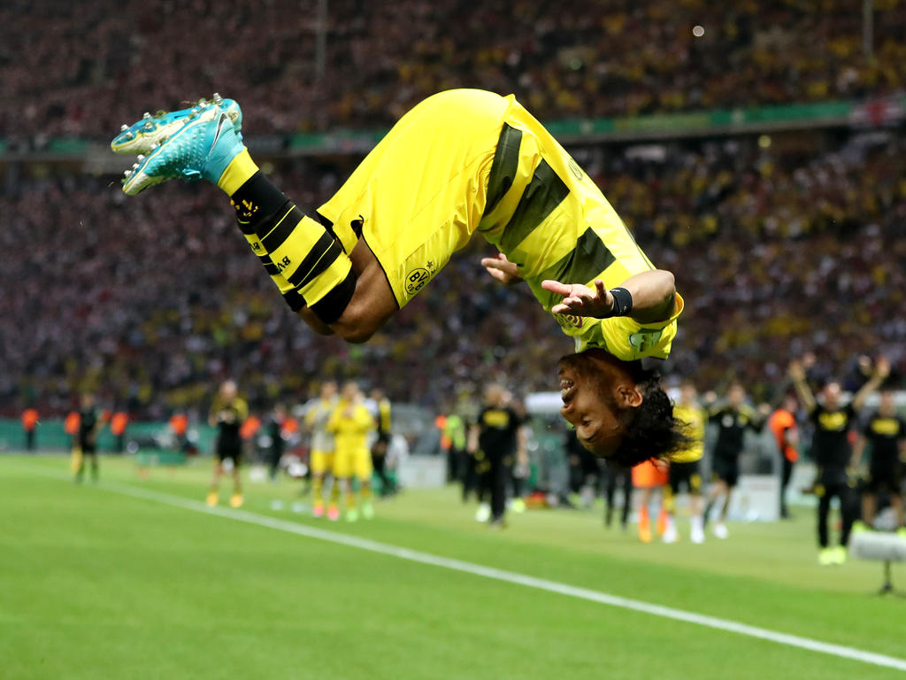 Aubameyang celebra el segundo gol del Dortmund (Foto: Getty)