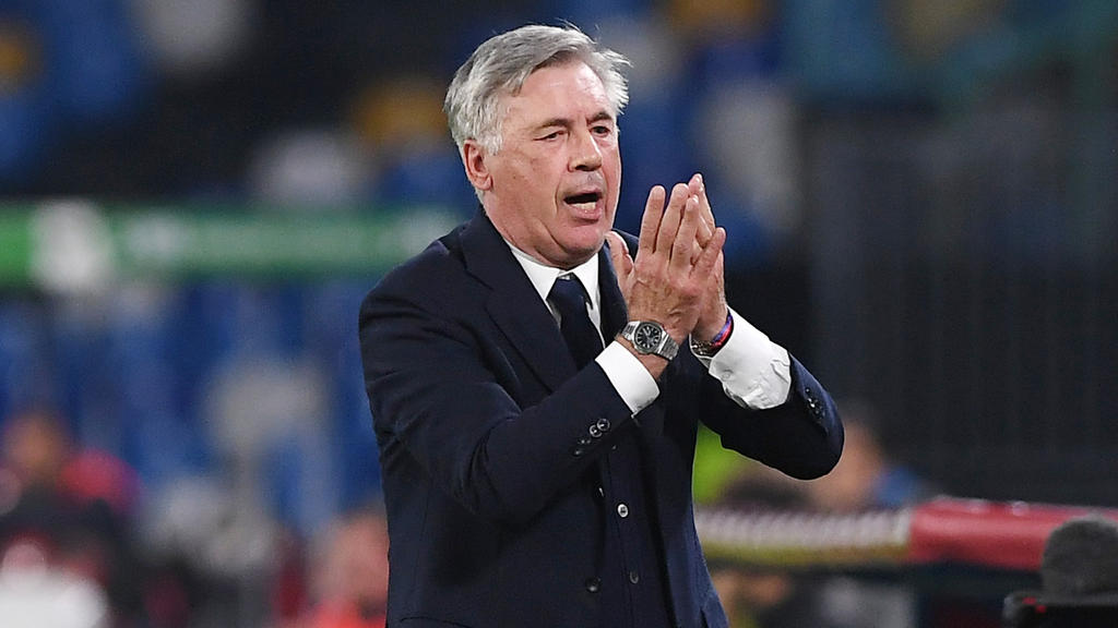 Der ehemalige Bayern-Coach Carlo Ancelotti steht unter Druck